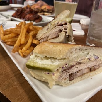 The Craft House - Gastropubs Near Me - Clovis, California The Craft House - Gastropubs Near Me - Clovis, California
