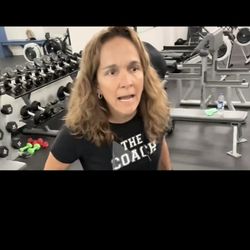 Too Your Health Spa - racist woman