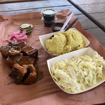 Matt's BBQ - Pork belly burnt ends - Food Trucks Near Me - Portland, Oregon