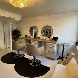Five Zero Mane Salon - Sunrise