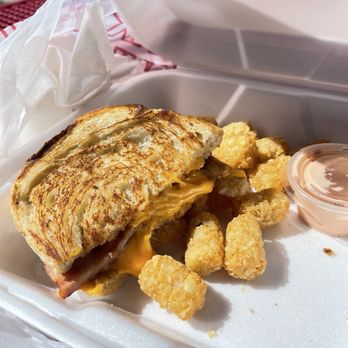 Butch Cassidy's Hideout Cafe - Grilled ham and cheese sandwich with tater tots - American Near Me - Circleville, Utah