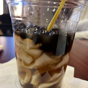 Scooptopia - Yum! It's been years since I have Taho - Ice Cream & Frozen Yogurt Near Me - Phoenix, Arizona Scooptopia - Yum! It's been years since I have Taho - Ice Cream & Frozen Yogurt Near Me - Phoenix, Arizona