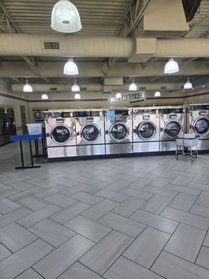 Timberlane Washateria