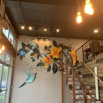 Coffeeholic House - Interior of Coffeeholic - Coffee & Tea Near Me - Seattle, Washington Coffeeholic House - Interior of Coffeeholic - Coffee & Tea Near Me - Seattle, Washington