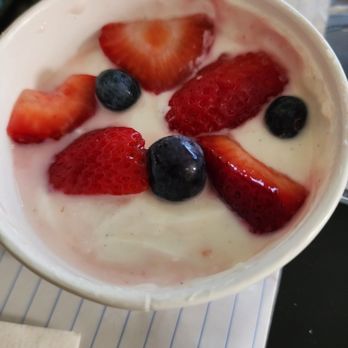 Chick-fil-A - Parfait - Fast Food Near Me - Columbus, Ohio Chick-fil-A - Parfait - Fast Food Near Me - Columbus, Ohio