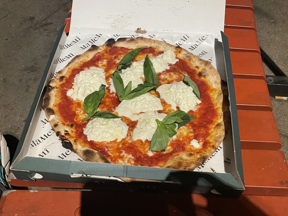 Pizzeria Mamemi & Wine Bar
