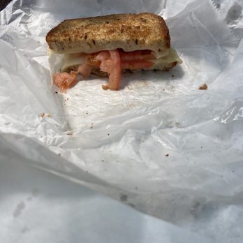 Riverton General Store - Grilled cheese w tomato - Grocery Near Me - Riverton, Connecticut Riverton General Store - Grilled cheese w tomato - Grocery Near Me - Riverton, Connecticut