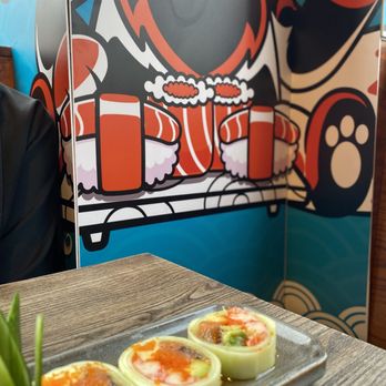 Ebi Sushi Bar - Sushi Bars Near Me - Somerville, Massachusetts