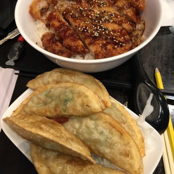 Boom Sushi - Sushi Bars Near Me - Mascot, NSW