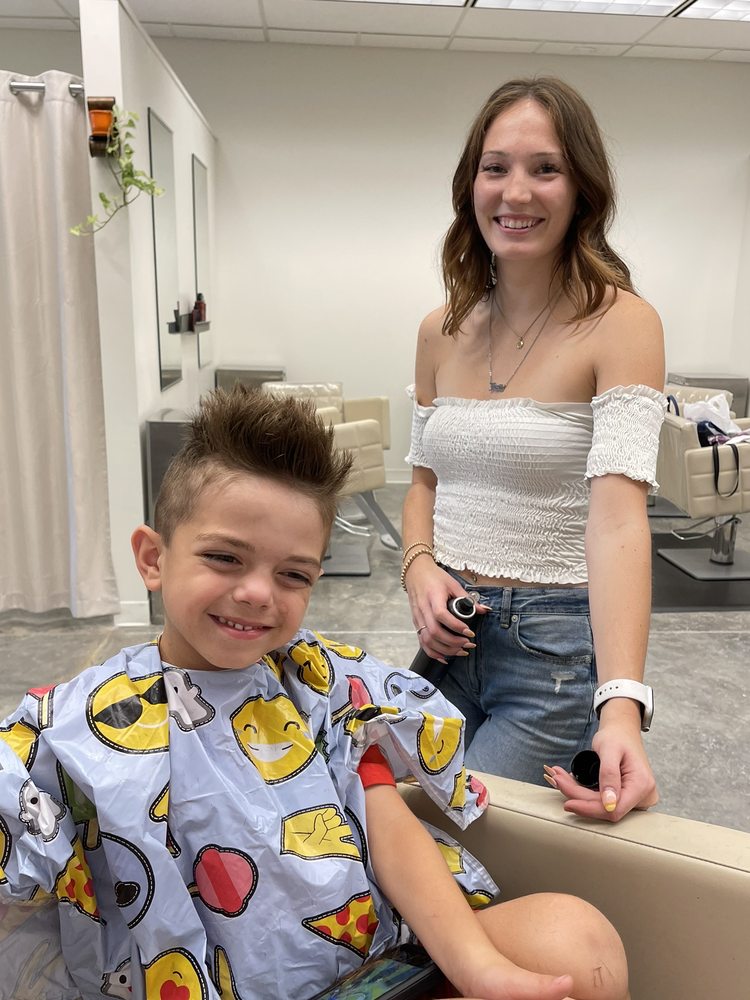 SALON 308 Updated September 2024 10 Photos 4255 Pheasant Ridge Dr