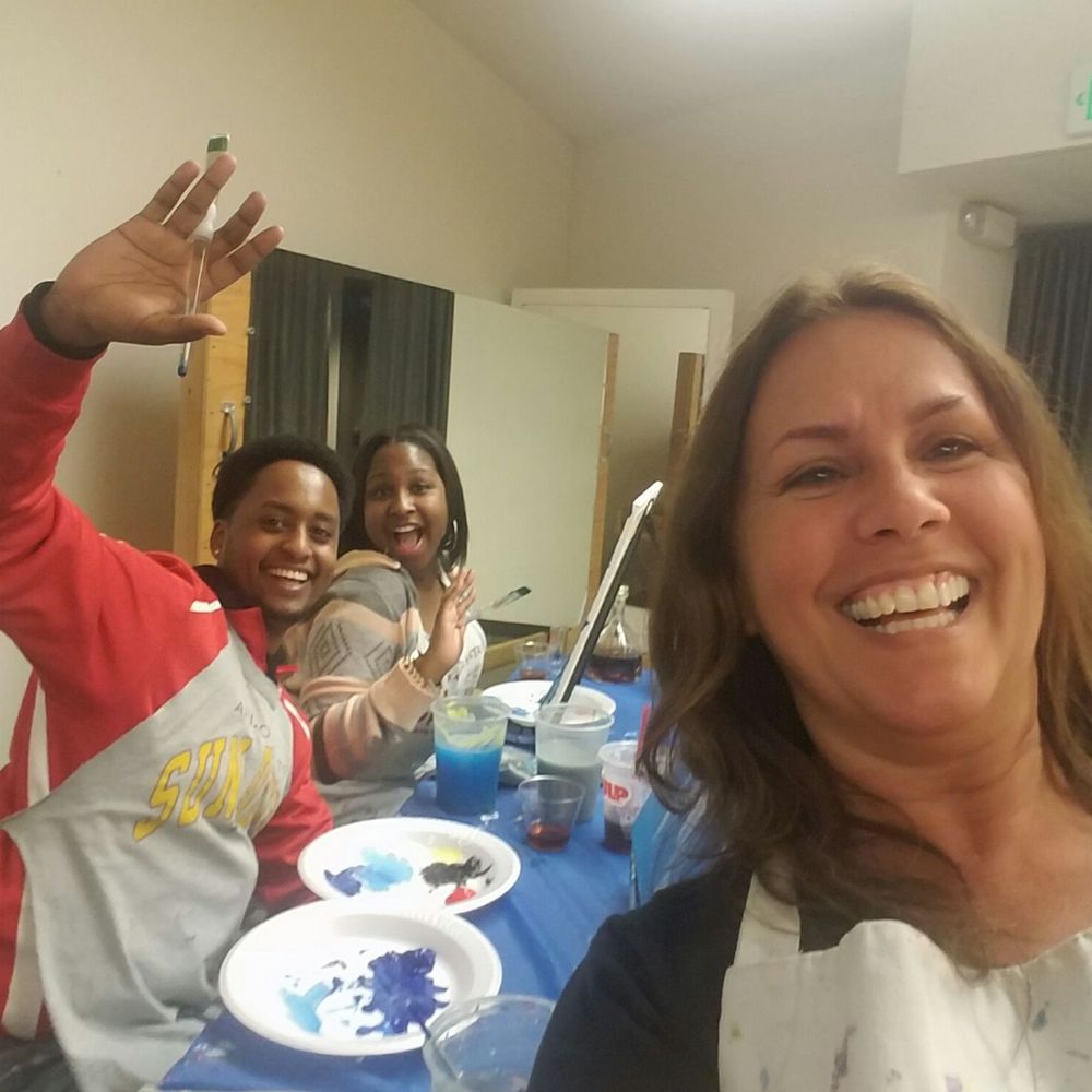 BrushCapades Seattle - Paint & Sip Near Me - Seattle, Washington