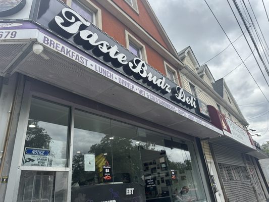 Taste Budz Deli by null