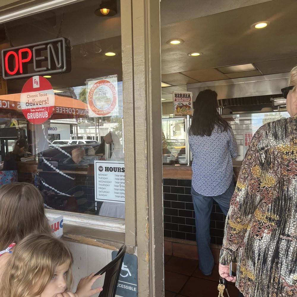 Chronic Tacos - Mexican Near Me - Corona Del Mar, California