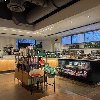 Starbucks - Coffee & Tea Near Me - Richmond, Virginia Starbucks - Coffee & Tea Near Me - Richmond, Virginia