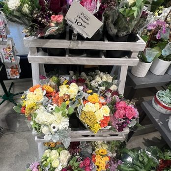 Whole Foods Market - Grocery Near Me - Springfield, Virginia Whole Foods Market - Grocery Near Me - Springfield, Virginia