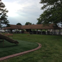Victory Park - Picnic shelter