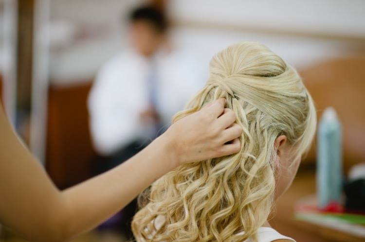 Jillian Nicole Hair Design Logo
