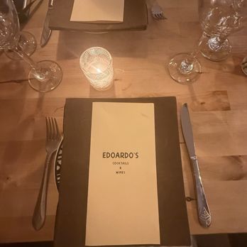 Edoardo's Trattoria - Table setting - Italian Near Me - Huntington, New York Edoardo's Trattoria - Table setting - Italian Near Me - Huntington, New York