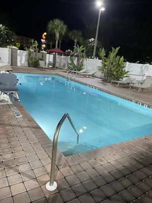 Comfort Suites Near Universal Orlando Resort by null