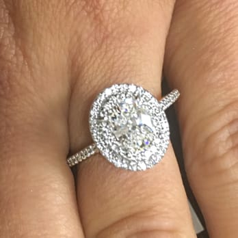 Continental Wholesale Diamonds - 1 carat oval center engagement ring! Stunning! - Jewelry Near Me - Tampa, Florida Continental Wholesale Diamonds - 1 carat oval center engagement ring! Stunning! - Jewelry Near Me - Tampa, Florida