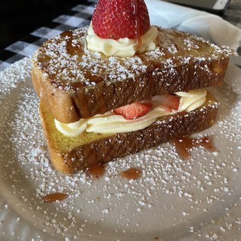 Baci Trattoria - Strawberry banana French toast - Italian Near Me - Vero Beach, Florida Baci Trattoria - Strawberry banana French toast - Italian Near Me - Vero Beach, Florida