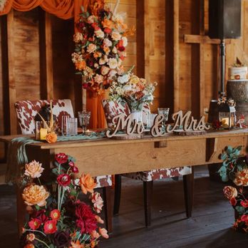 Timeless Arches - Floral Designers Near Me - Nevada City, California Timeless Arches - Floral Designers Near Me - Nevada City, California