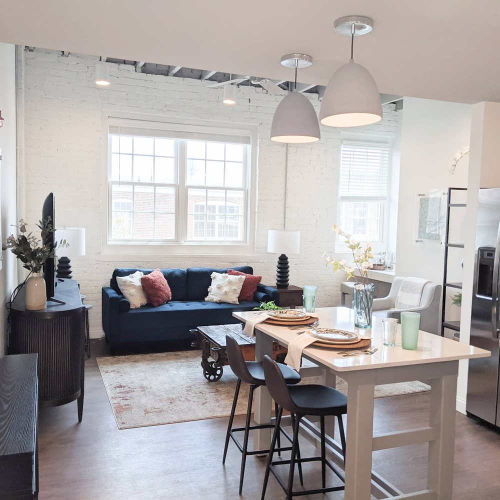 DEPOT SQUARE FLATS Updated August 2024 36 Photos 315 E Pearl St