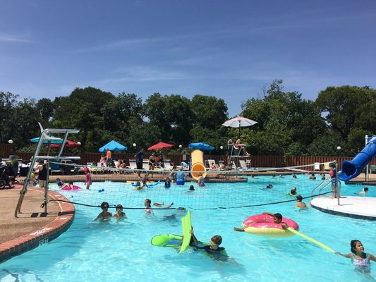 The Texas Pool by null
