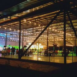 Mere's Reserve Event Venue - party at night!