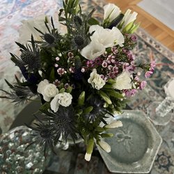 Ken's Flower Cafe