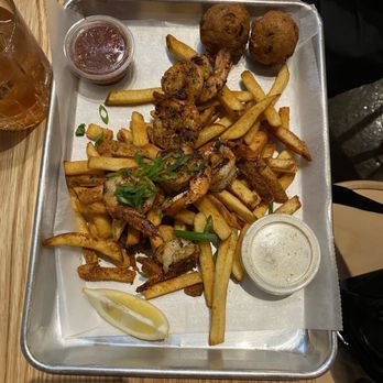 The White Alligator - Blackened Shrimp Platter - Seafood Near Me - Franklin, Tennessee