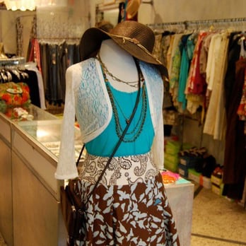 Local Motion Clothing - Women's Clothing Near Me - Minneapolis, Minnesota