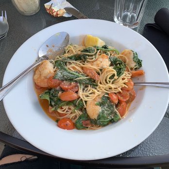Macaroni's Ristorante - Angel hair tomato and basil pasta with Shrimp. - Italian Near Me - Ashland, Oregon
