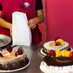 La Reynera Bakery Supreme