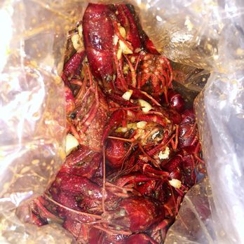 Kickin' Crab - Crawfish ($9/lb). Really fresh and the kickin' style sauce is the best option to go w it. - Cajun/Creole Near Me - Carrollton, Texas