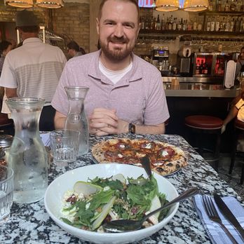 Red Rabbit Minneapolis - Pear and Gorgonzola salad and Spicy Salami pizza - Italian Near Me - Minneapolis, Minnesota Red Rabbit Minneapolis - Pear and Gorgonzola salad and Spicy Salami pizza - Italian Near Me - Minneapolis, Minnesota