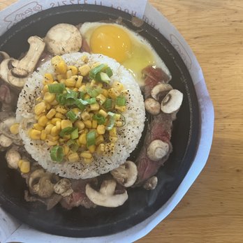 Pepper Lunch - beef pepper rice ($12.80) + mushrooms (+1.50) + egg (+$1.75) - Teppanyaki Near Me - Irvine, California