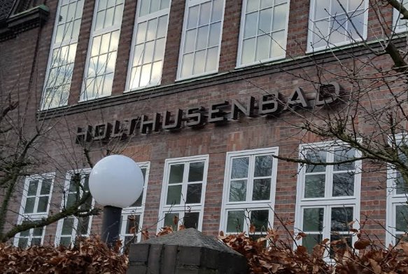 Holthusenbad by null