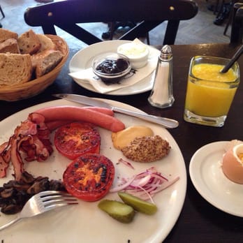 La Gare - Breakfast 'Excellence' - French Near Me - Prague, Puerto Rico