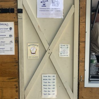 Camper Coffee - Coffee & Tea Near Me - Madison, Connecticut