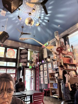 Easy Street Records & Cafe by null