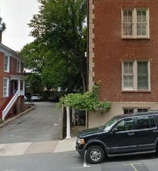 Market Street Wine by null