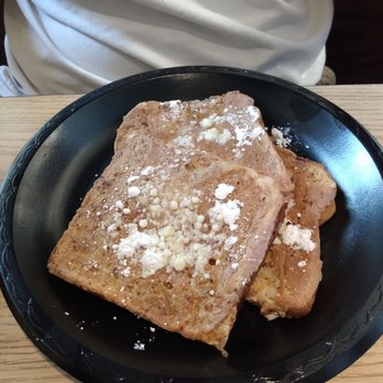 Hitching Post Kellogg - World's Best Fried Chicken - French toast - American Near Me - Cincinnati, Ohio