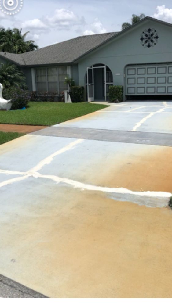 Slide of Universal Roofing & Paving