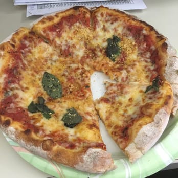 Dizzy Cow Pizzeria - Old faithful--I added some parm chz - Food Trucks Near Me