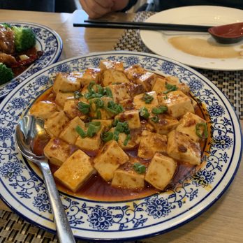 District Kitchen - Chinese Near Me - Malden, Massachusetts