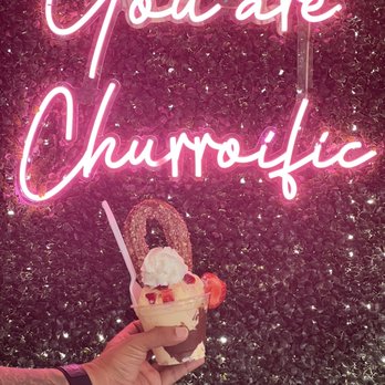 Churroland Cafe - Churro w/ ice cream - Desserts Near Me - Garland, Texas