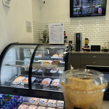 Robu Coffee - Delicious Vietnamese Coffee (not too sweet and you can really taste the coffee kick!) - Coffee & Tea Near Me - Mountain View, California