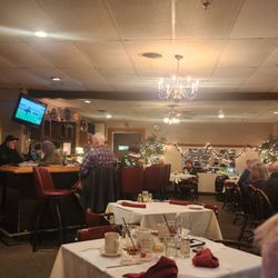 Mahle's Restaurant and Lounge