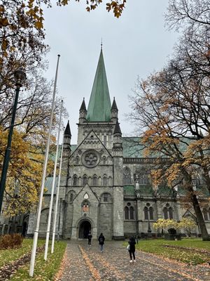 Nidaros Cathedral by null